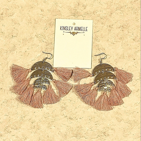 NWT KINSLEY ARMELLE XIMENA COLLECTION SILVER ENGRAVED LAYERED DANGLING EARRINGS - Picture 7 of 9